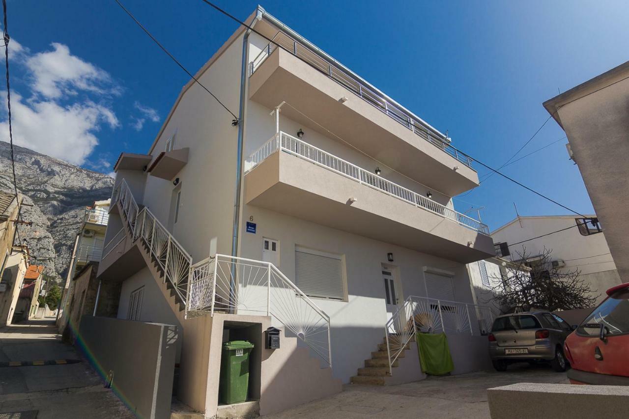 Apartment And Room Hoselito Makarska Buitenkant foto