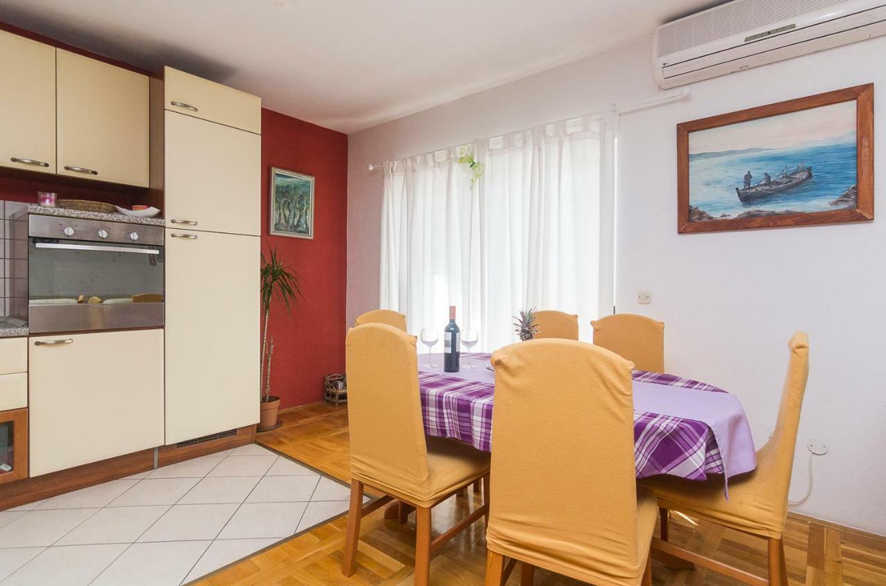 Apartment And Room Hoselito Makarska Buitenkant foto